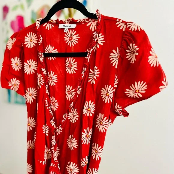 Madewell Ruffle Wrap Midi Dress in Daisy Daydream, Big Daisy Etruscan Clay - Picture 5 of 8